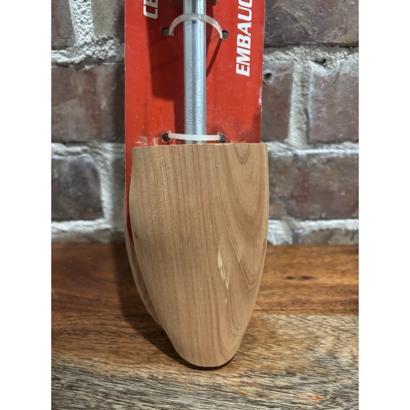 NEW Kiwi Cedar Shoe Tree, 1 Pair Mens Size M/L, Split Toe, Dad Gift, Made In USA - Picture 4 of 9